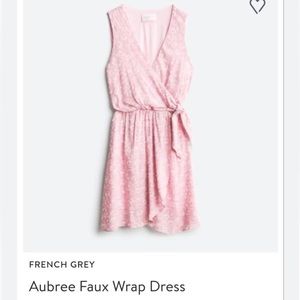 Stitch Fix French Grey Aubree Faux Wrap Light Pink Dress Women’s Size Small